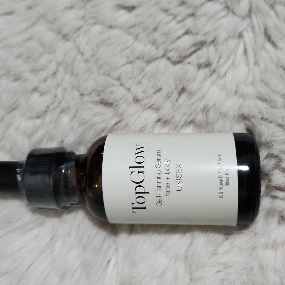Top Glow NWT Self Tanning Serum Face and Body